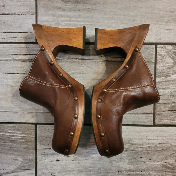 MIA Women's 10 Brown Leather studded heeled mules clogs bohemian hippie retro - Picture 3 of 13